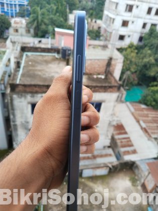 Realme c63